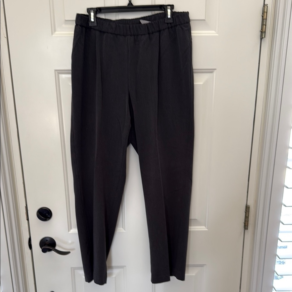Woman’s gray  Pants